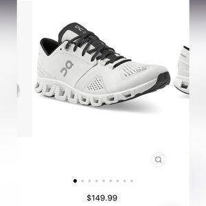 On clouds! Size 8.5 great condition!!